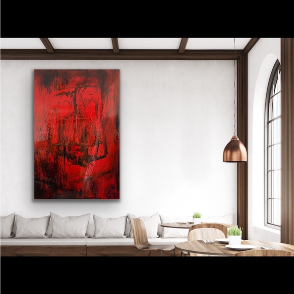 Meet your posher Jamie Lawrence - Picture 8 of 12